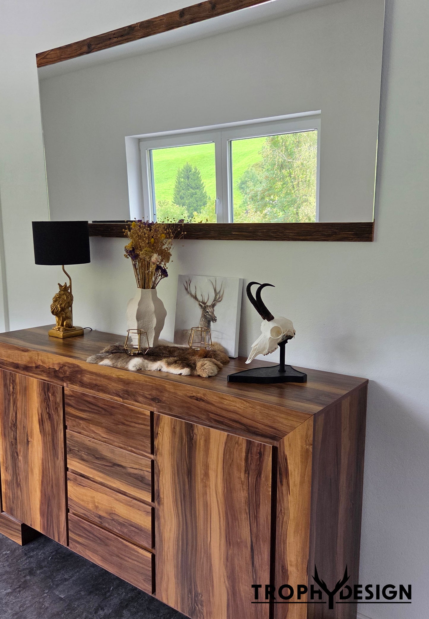 Trophäenständer (Stein)